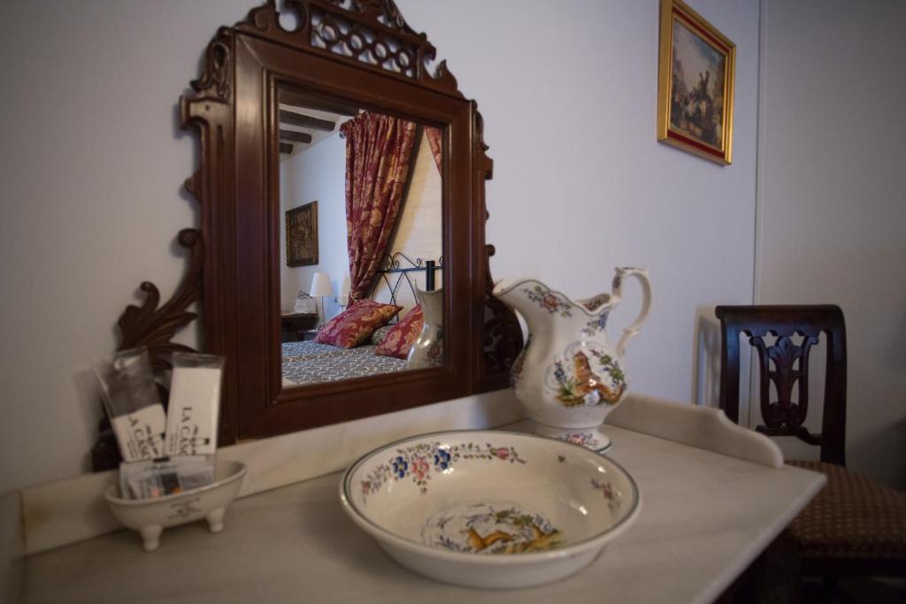 Casa Rural La Casona - Habitación De Doble O Gemela De Lujo