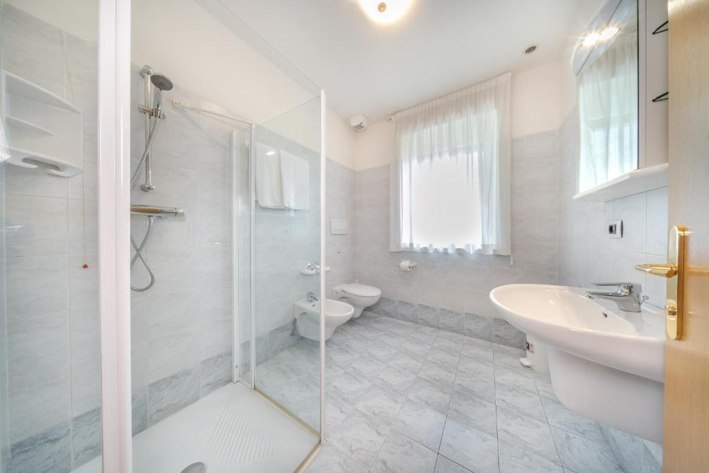 Koupelna v ubytování Hotel Karinhall