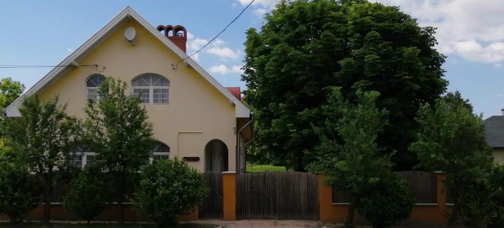 Zahrada ubytování Gesztenye Vendégház