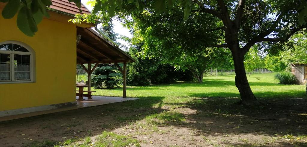 Zahrada ubytování Gesztenye Vendégház