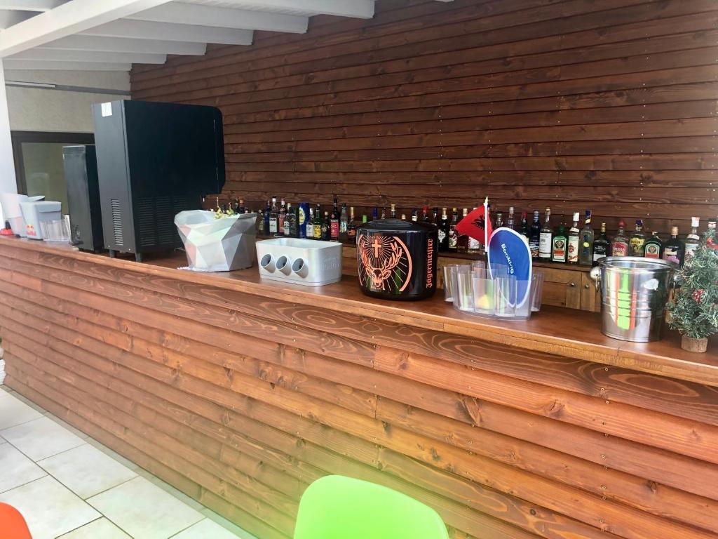 Nápoje v ubytování Sunrise Hotel Cameria