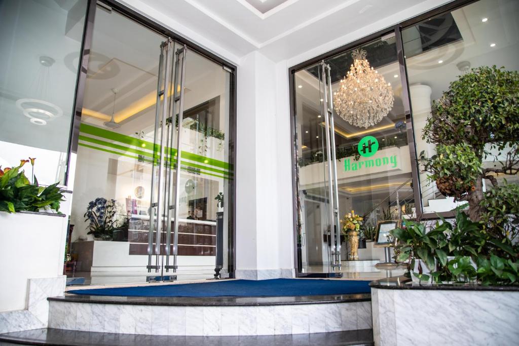 Vstupní hala nebo recepce v ubytování Harmony Phnom Penh Hotel