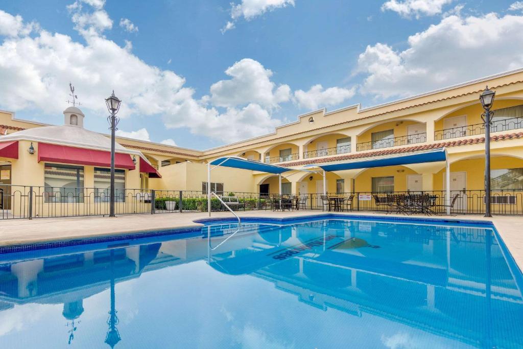 Comfort Inn Monclova