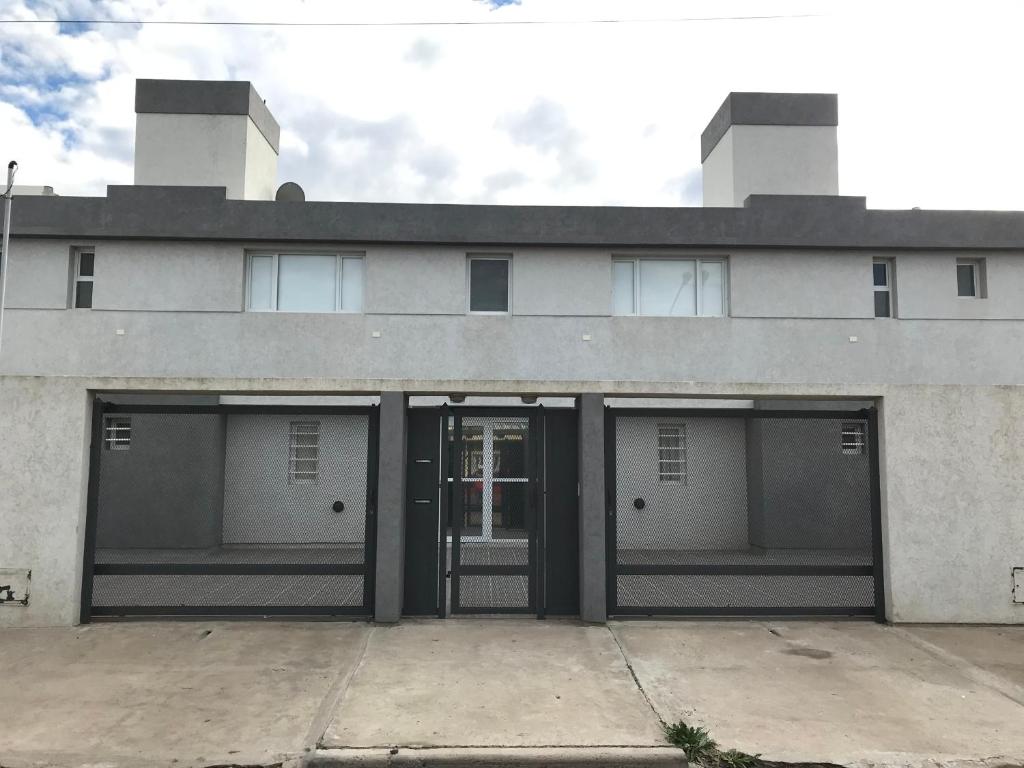 Φωτογραφία από το άλμπουμ του Platinum Apart σε Βιέδμα