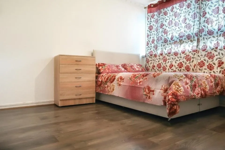 BROOMFIELD STREET DELUXE DOUBLE ROOM 3, Londra, Marea Britanie