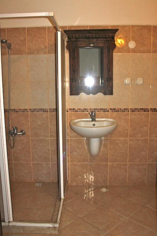 Homeros Pension & Guesthouse - 19