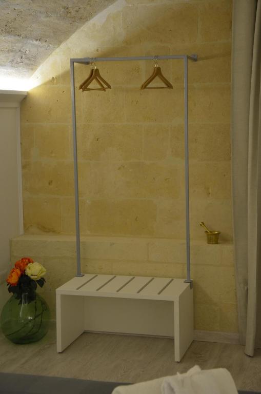 Postel nebo postele na pokoji v ubytování In & Out Matera