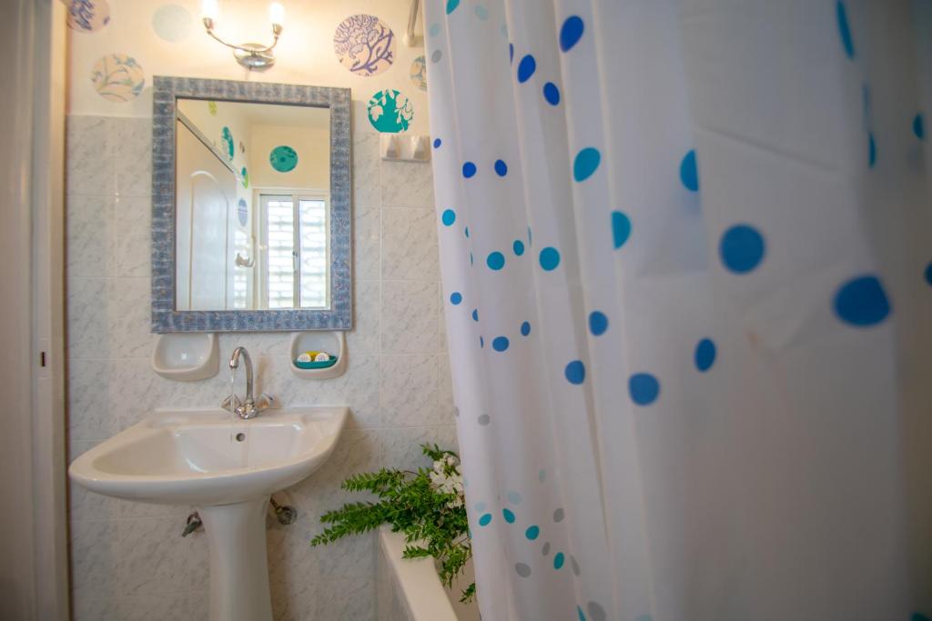 Villa Daizy Boutique Apartments - 12