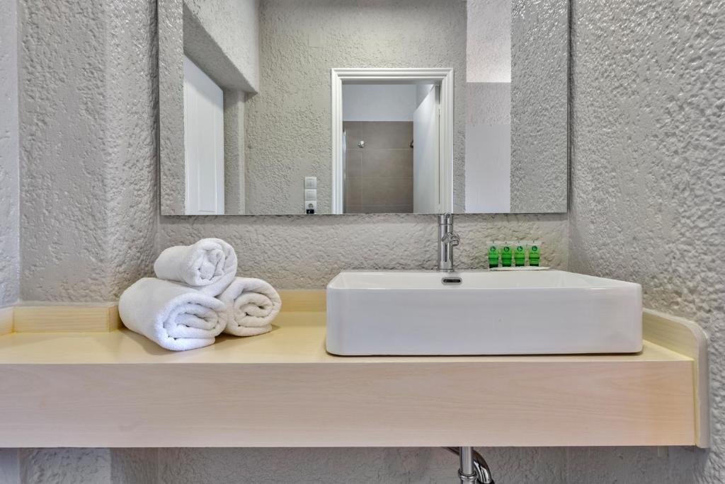 Fotografie z fotogalerie ubytování Halaris Rooms v destinaci Ermupoli