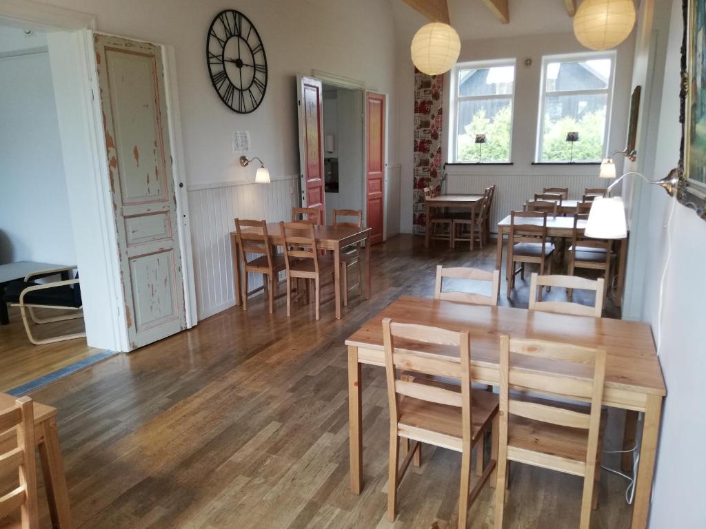 Posezení v ubytování Hallandsåsen Hostel