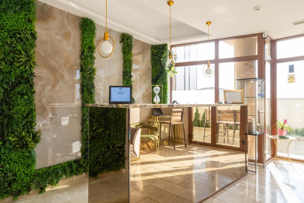Hotel Manor - Hizvo