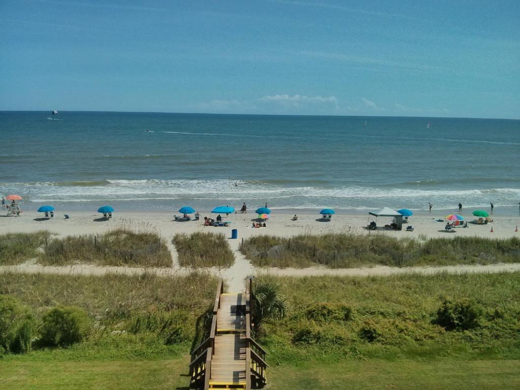 Tropical Seas Hotel photo
