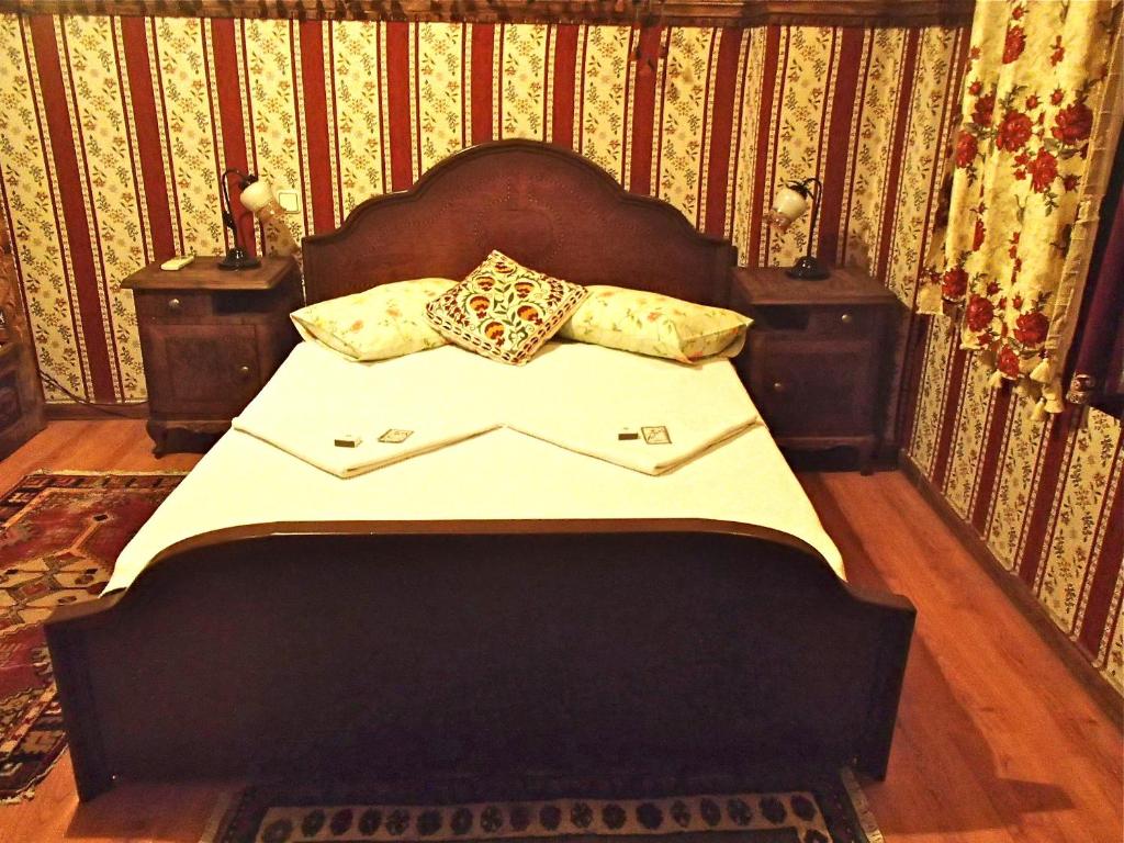 Homeros Pension & Guesthouse - 7