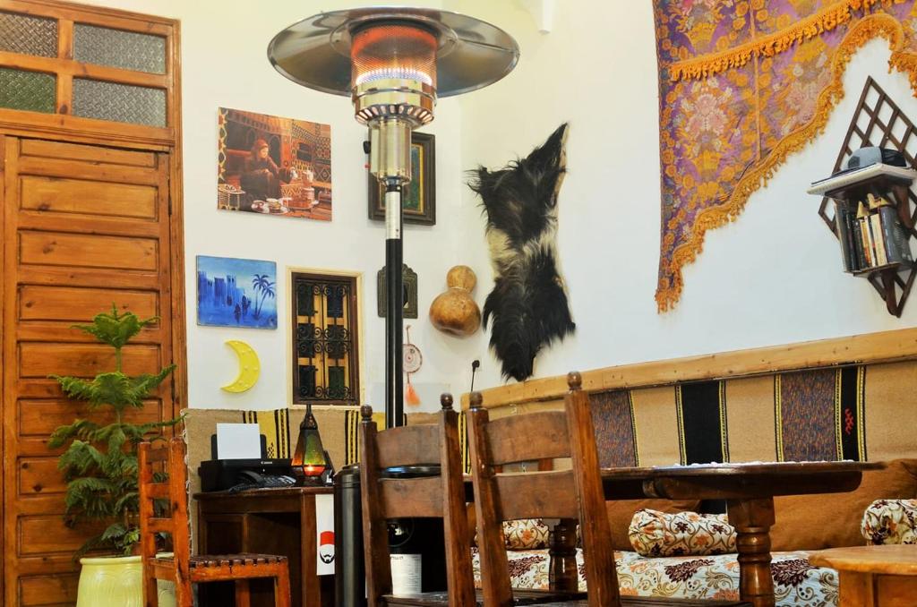 Posezení v ubytování Moroccan Dream Hostel