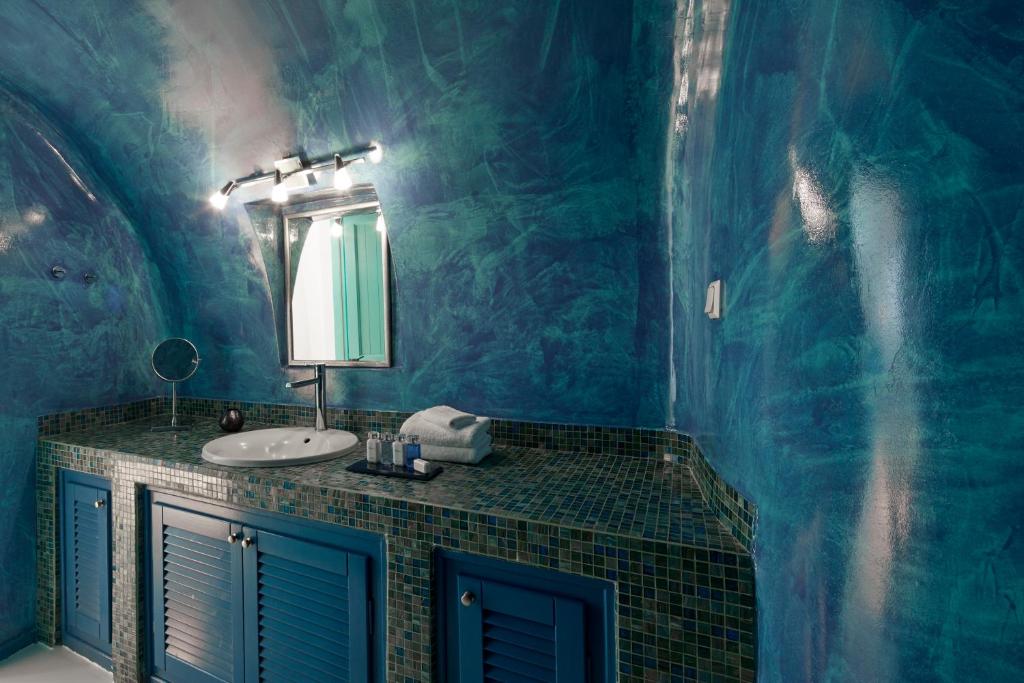 Dreams Luxury Suites - 9