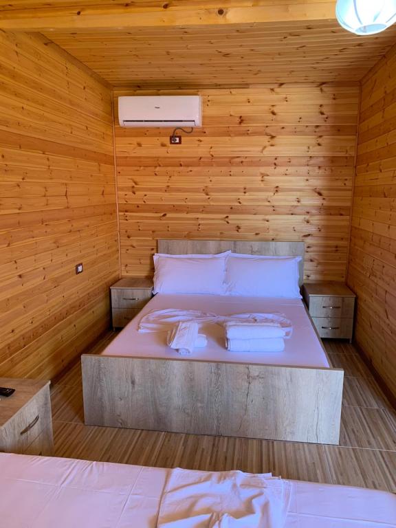 Postel nebo postele na pokoji v ubytování Boi Villas