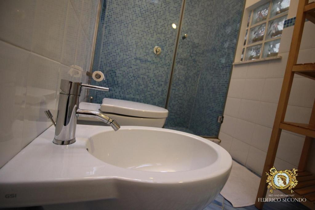 Kúpeľňa v ubytovaní Federico Secondo B&B