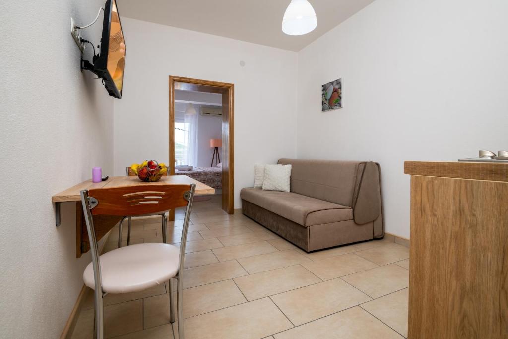 Apartments Lavanda - One-Bedroom Apartment