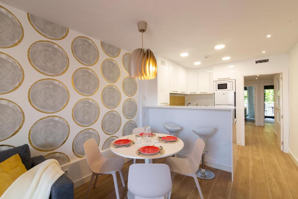 Kuchyň nebo kuchyňský kout v ubytování Mediterranean Barcelona Apartments