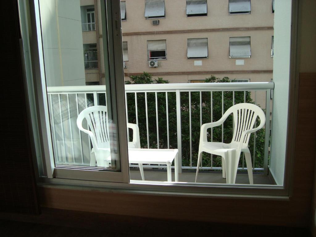  Alex Rio Flats Studio with Balcony