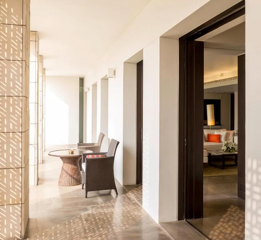 Garden Terrace Suite with Happy Hours at Safari Lounge 5 to 7 pm, Buy 01 drink and get another drink complimentary (spirits), 1200 spa credit per booking