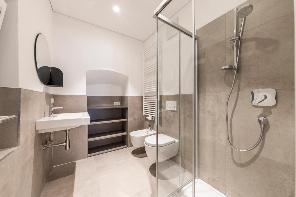 A bathroom at Stay COOPER l Cooper apartments