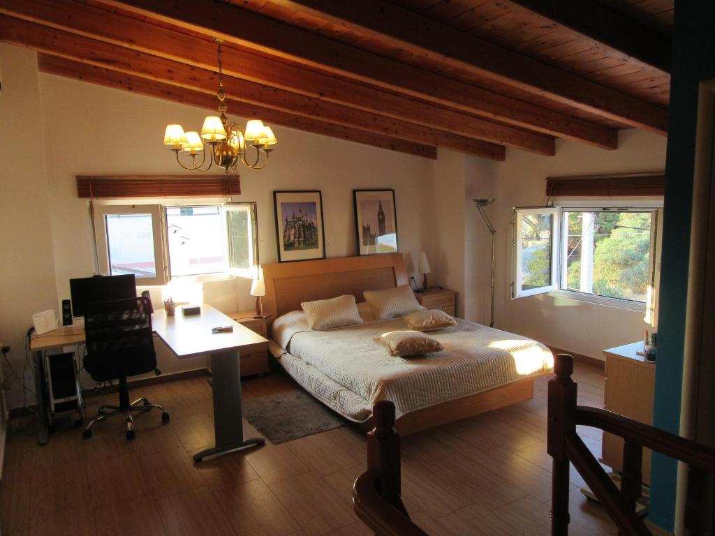 Villa Maria Louiza NEAR AIRPORT - 1