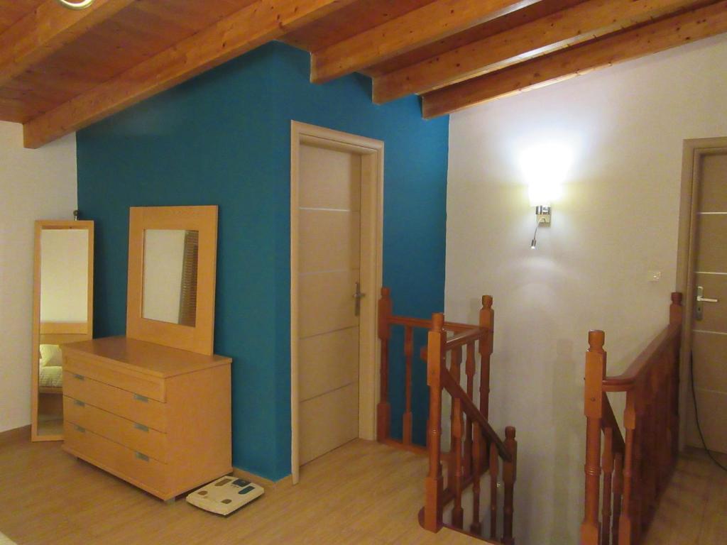 Villa Maria Louiza NEAR AIRPORT - 3