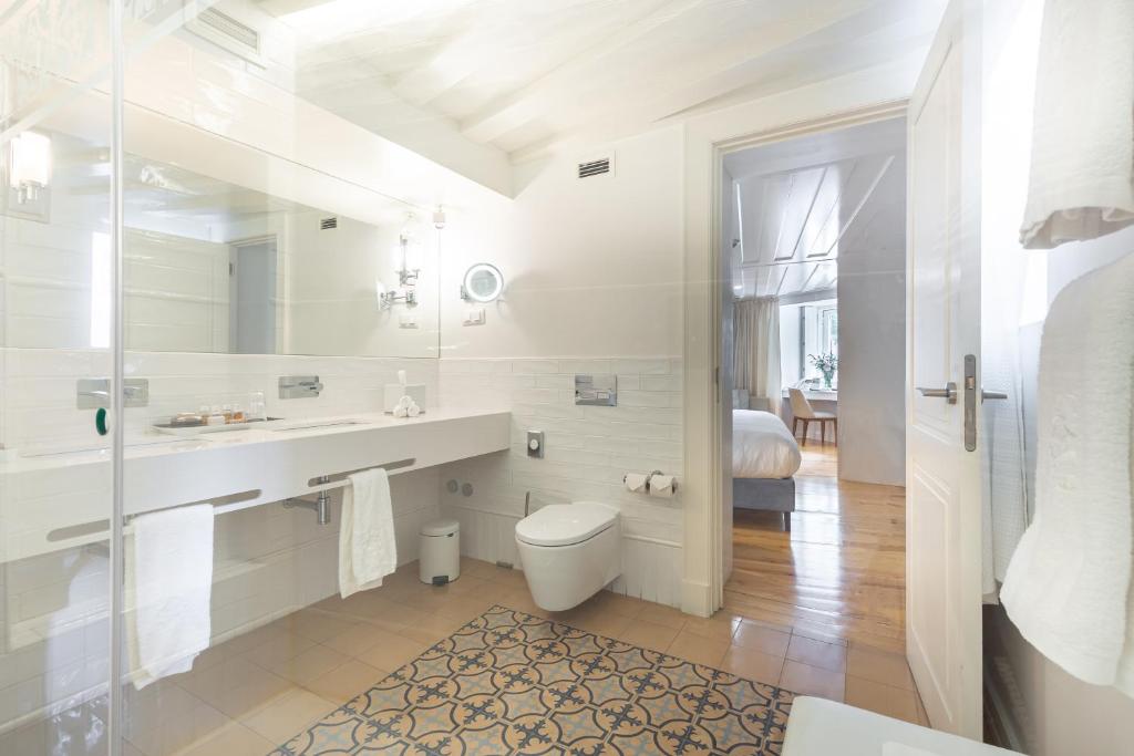 Koupelna v ubytování Santiago de Alfama - Boutique Hotel