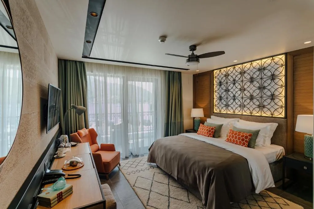 Deluxe Double Room with Sea View