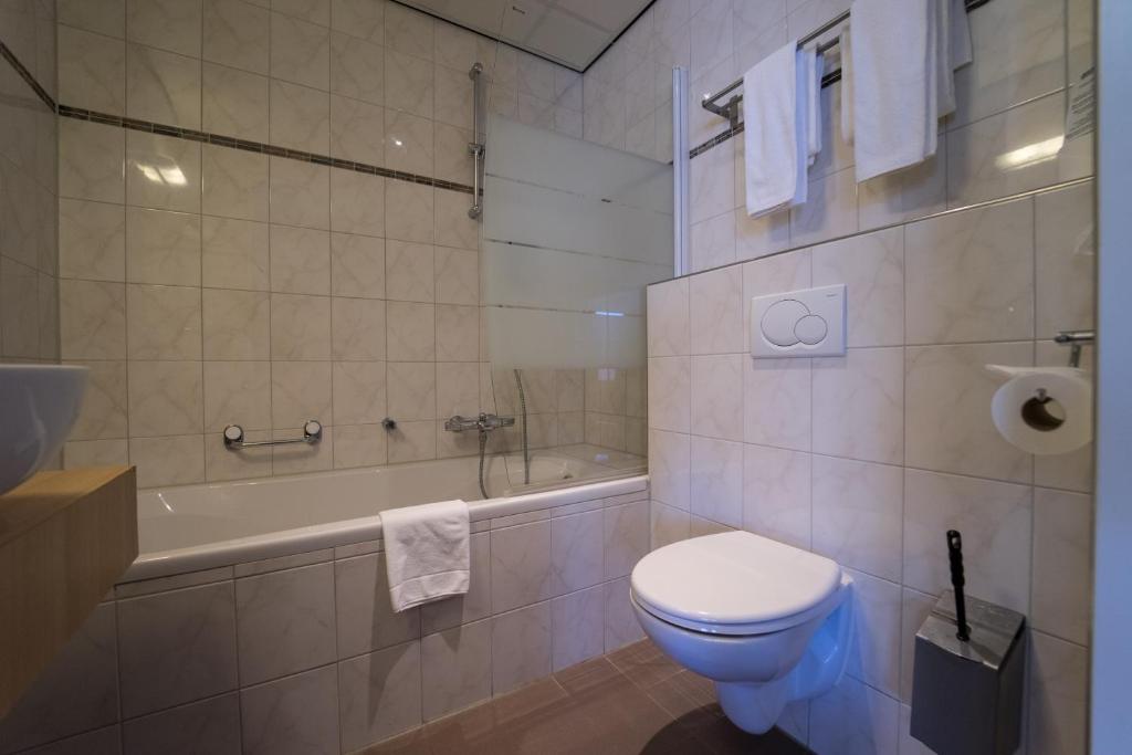 Queen Hotel - Resim 9