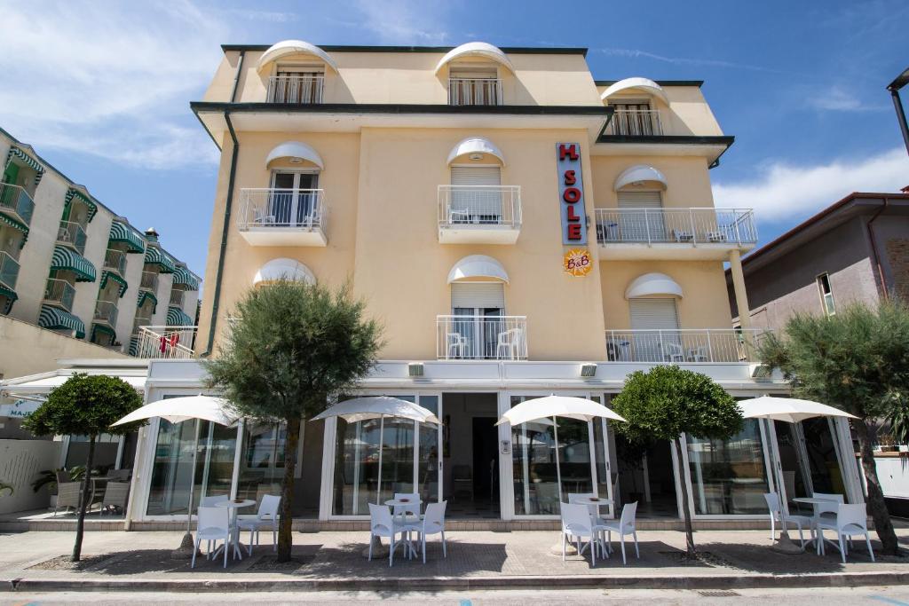 Budova, kde se hotel nachází