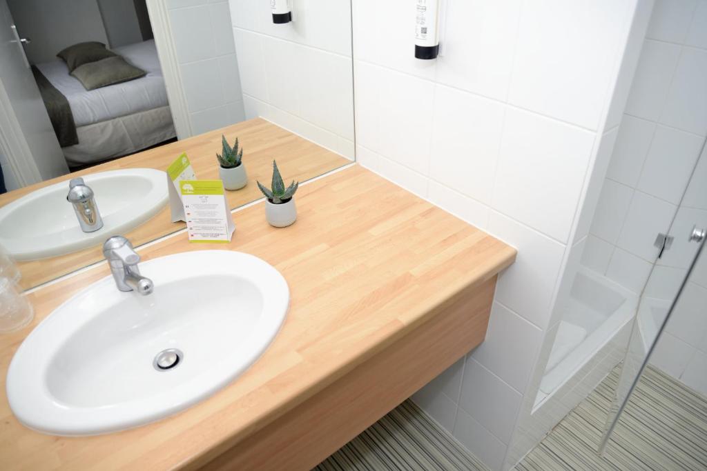 EtC...Hôtel - Strasbourg Hyper Centre - Resim 44