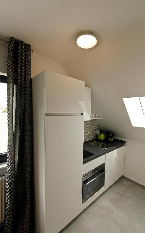 Eco Smart Apartments Nürnberg Süd - Comfort Suite Appartement Met Een Bankje