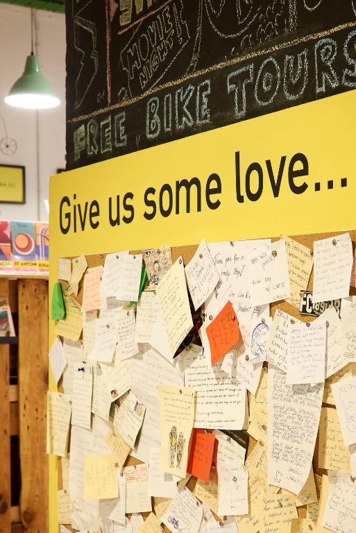 Foto da galeria de Bed & Bike Barcelona em Barcelona
