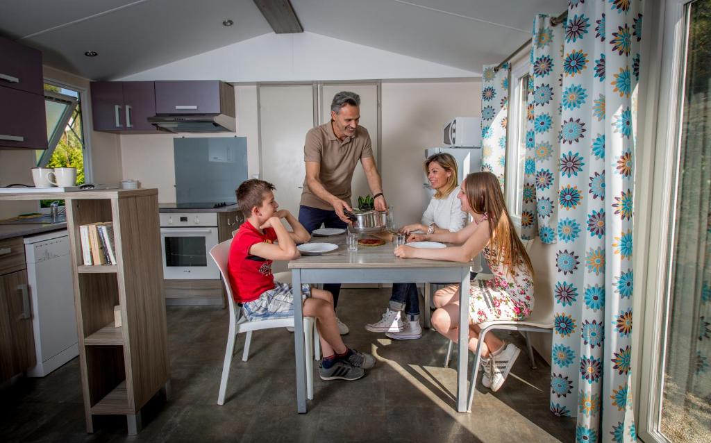 Hosté ubytování Camping Marina Plage