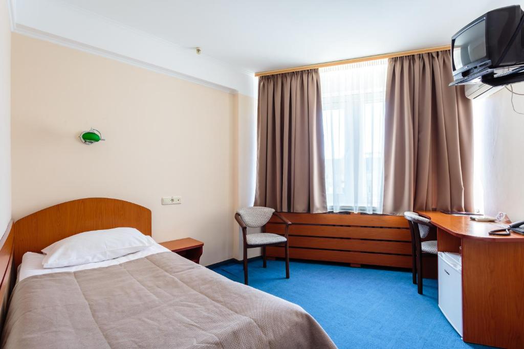 Tourist Hotel Complex - Standard Single Room