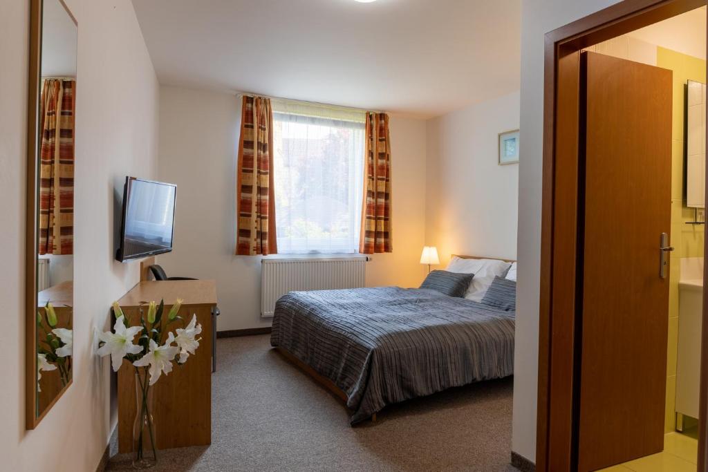 Hotel Kanarek - Resim 12