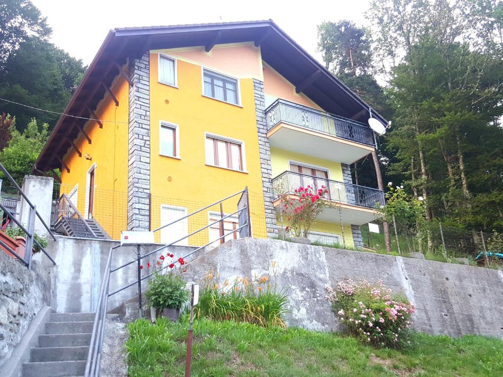 Bangunan di mana terletaknya apartmen