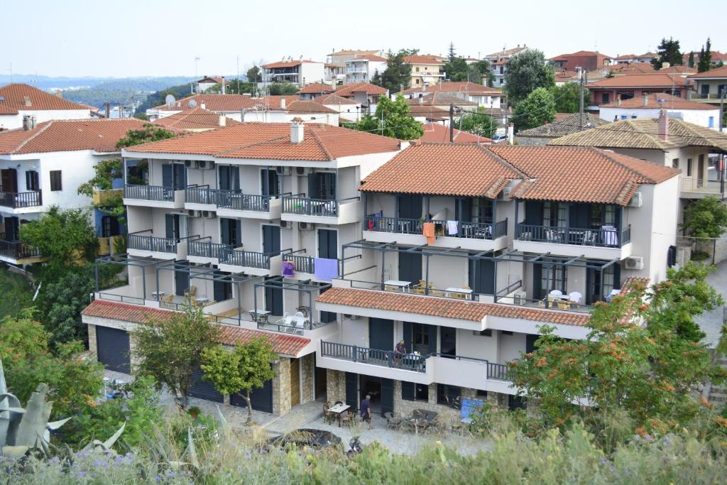 The building in which az apartmanhoteleket is located