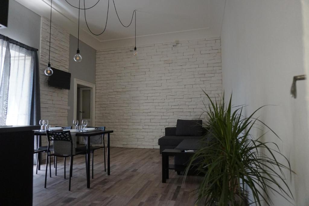 Bottai Apartment