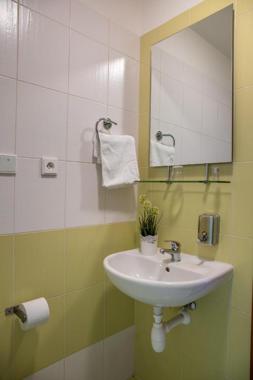 Hotel Kanarek - Resim 16