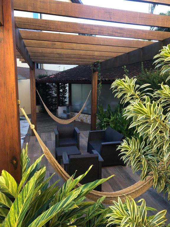  Apto com serviços de Flat na Riviera de São Lourenço