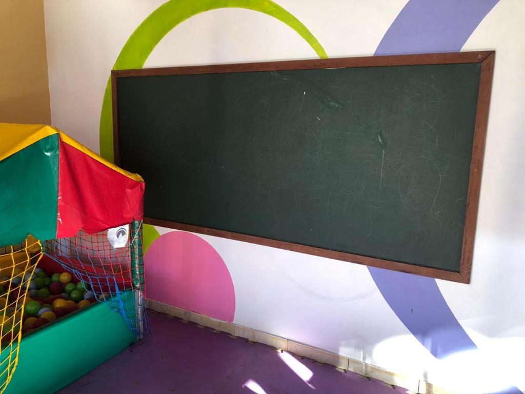  Apto com serviços de Flat na Riviera de São Lourenço