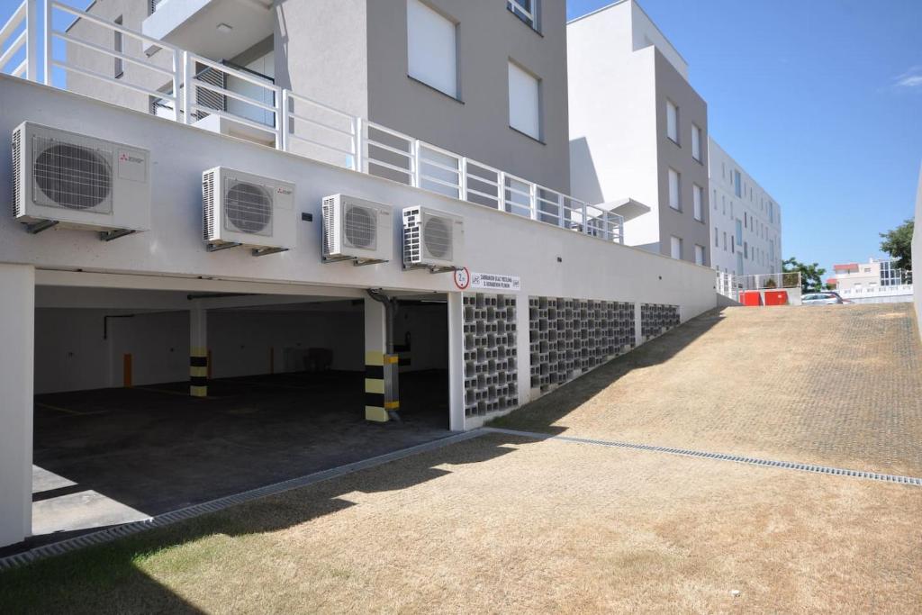 Budova, v ktorej sa apartmán nachádza