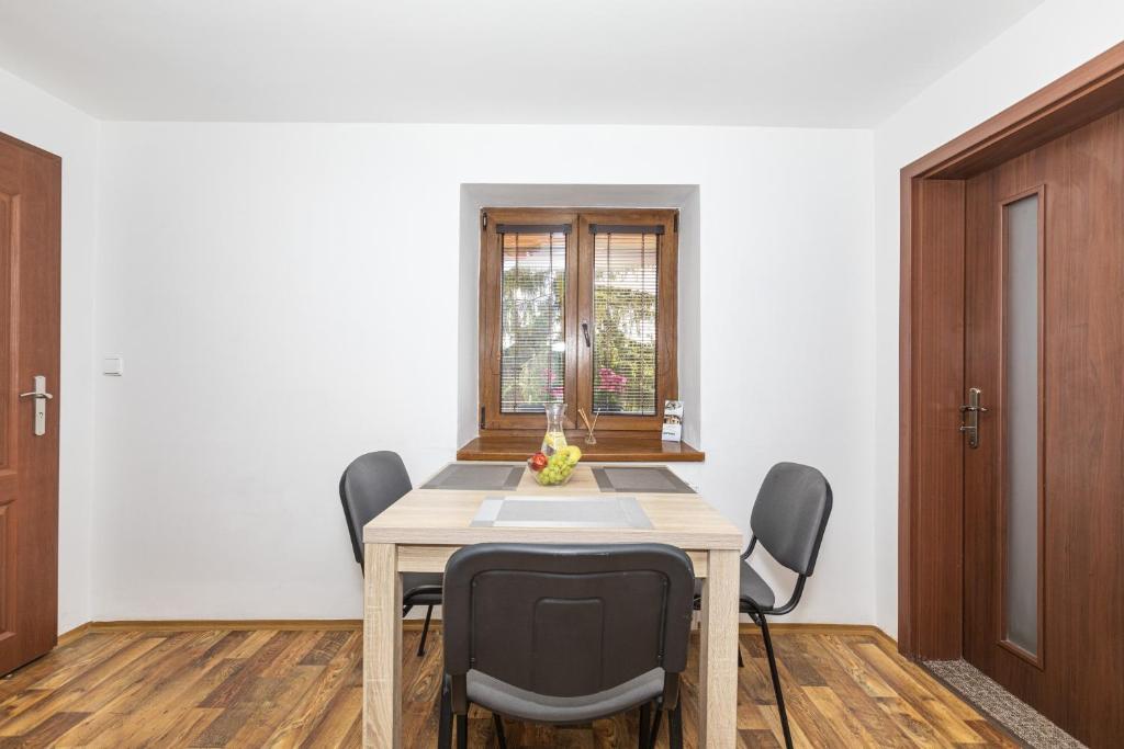 Fotografie z fotogalerie ubytování Apartmány Pod Řípem v destinaci Roudnice nad Labem