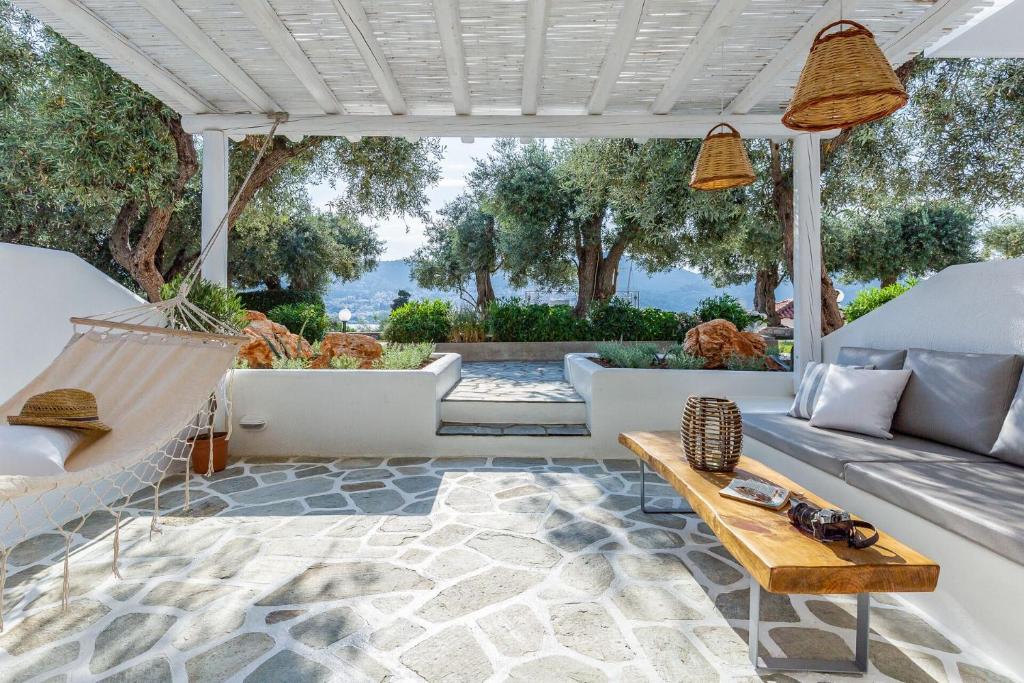 Posezení v ubytování Evlalia Studios & Villas