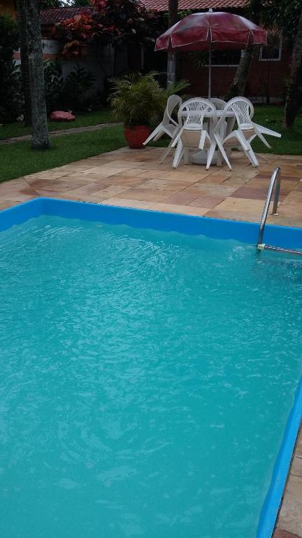  Bertioga com piscina no Cantão do Indaiá. 50 metros Pertinho do Mar - Temporada