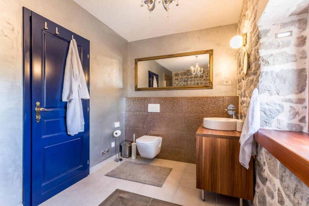 Kúpeľňa v ubytovaní Villa Draga Paradise pool villa in Split