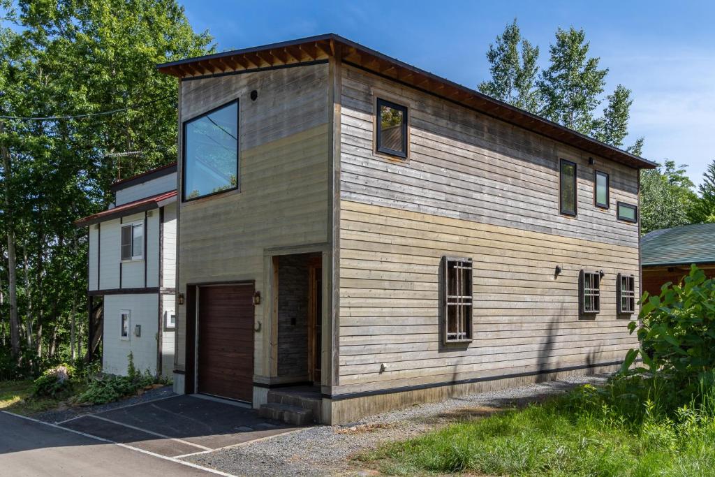 Budova, kde se prázdninový dům nachází